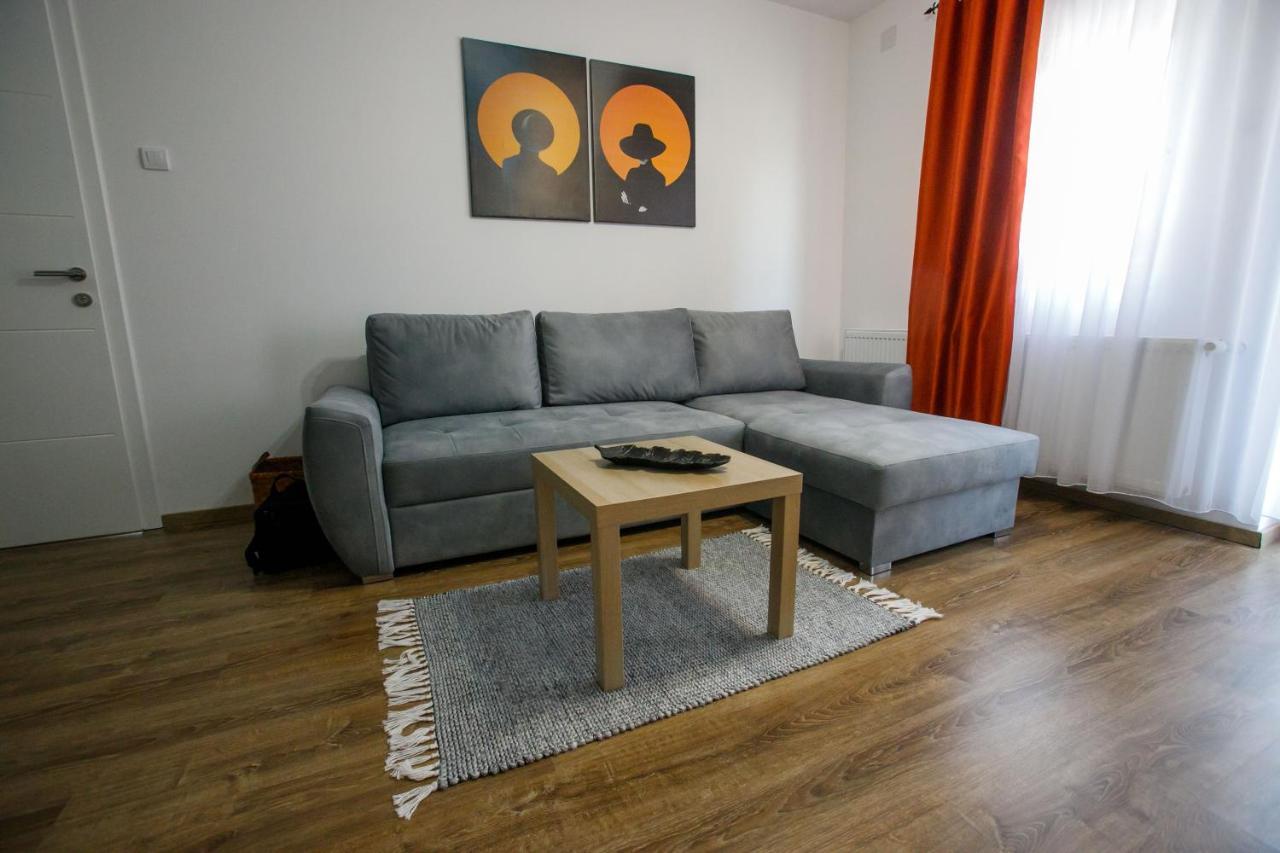 Appartement Apartman Paratetis 1 à Palić Extérieur photo